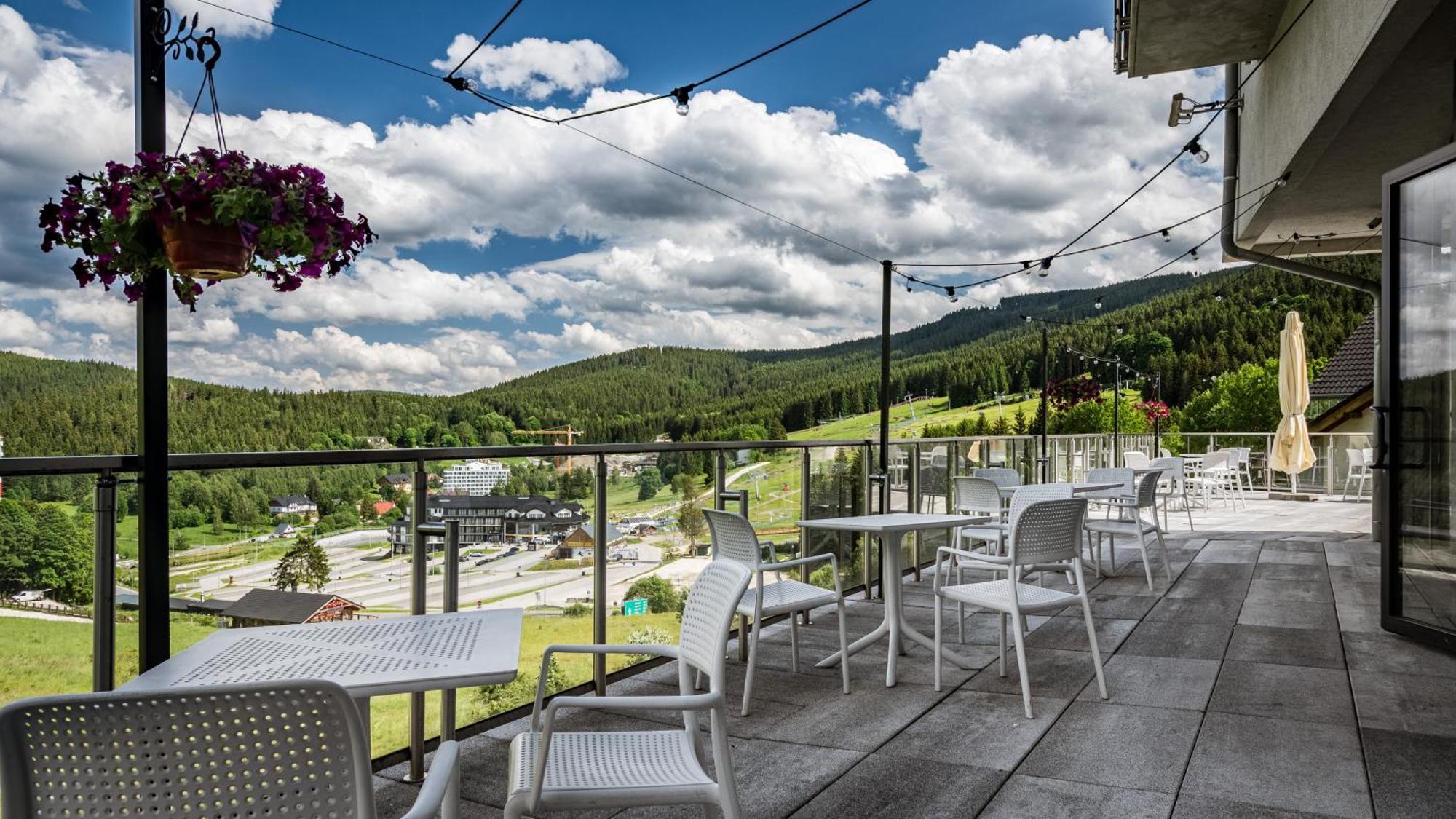 Panorama - Czarna Gora Resort By Sun & Snow Stronie Śląskie Buitenkant foto